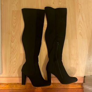 Over thee knee soft fabric boots